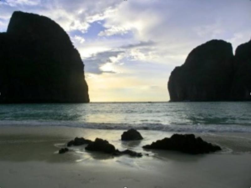 Maya Bay Sleepaboard Resort Phi Phi Don Exterior photo
